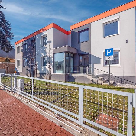 Penzion Aries Nitra Esterno foto